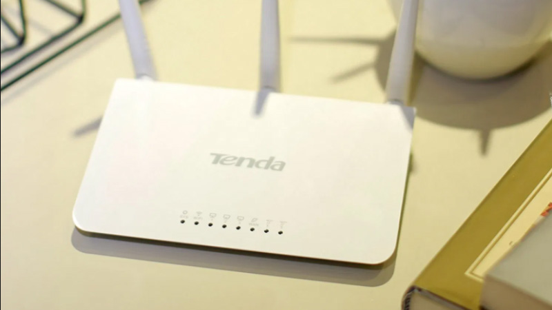 Đến gần nơi phát WiFi